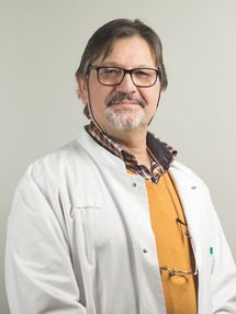 Dr. med. Sergio Crescenti Dr. med. Sergio Crescenti